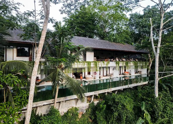 Hotel The Hidden Paradise - Chse Certified 4*