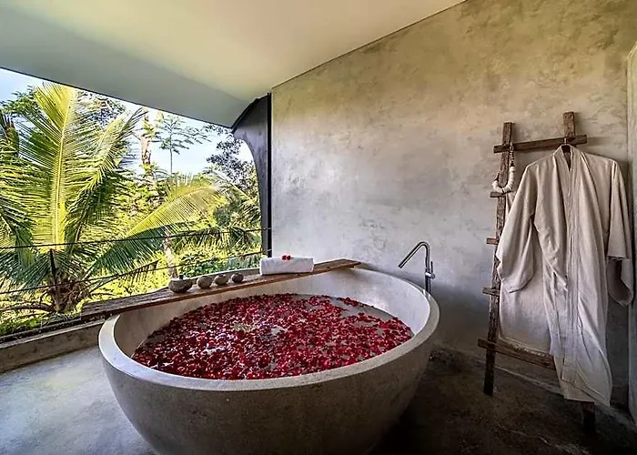 The Hidden Paradise - Chse Certified Hotel 4*