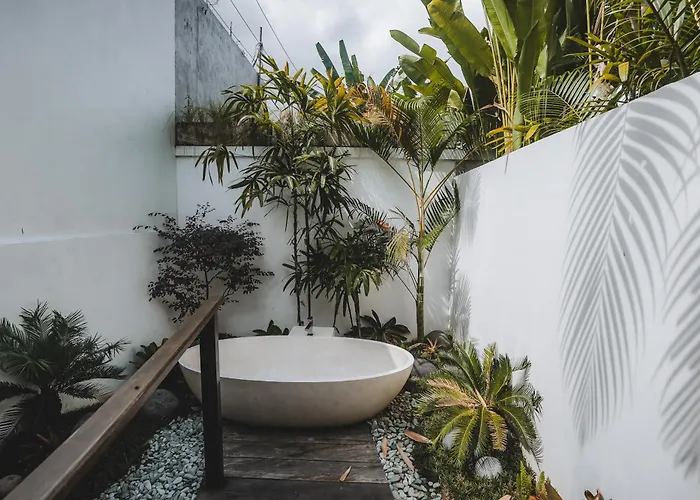 The Hidden Paradise - Chse Certified Hotel 4*
